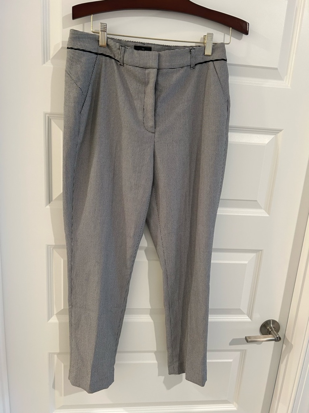 White House Black Market Houndstooth Slim Ankle Pants Size 8
